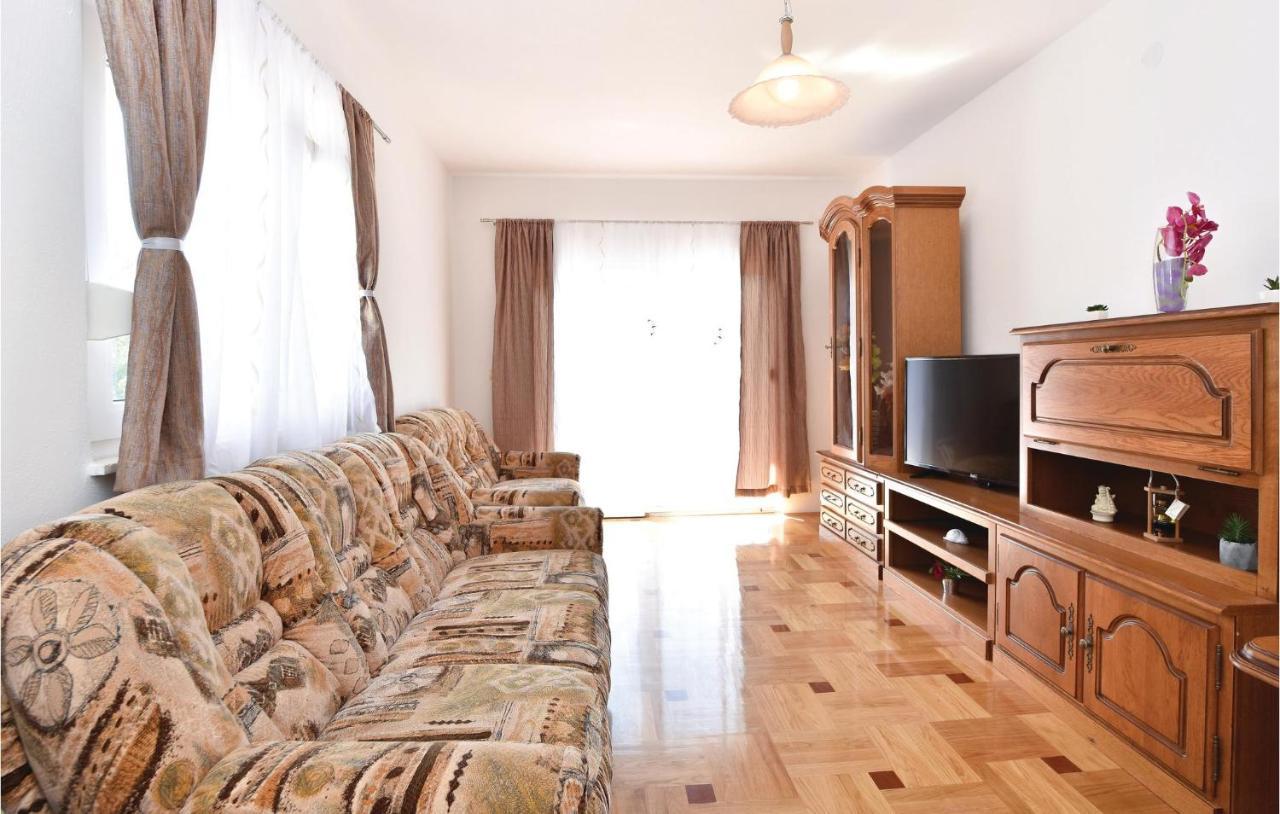 Nice Home In Grab With Wifi Zewnętrze zdjęcie