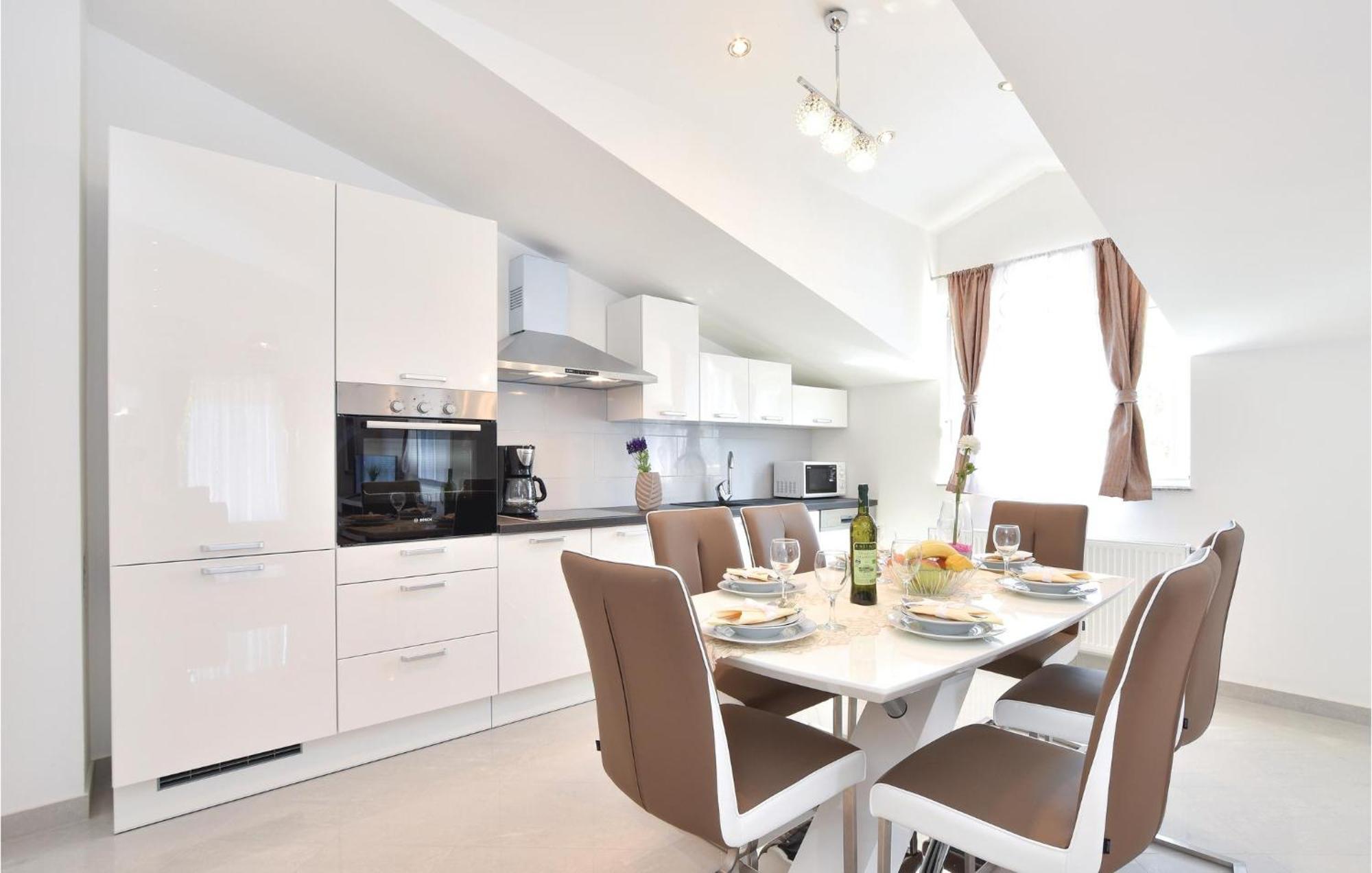 Nice Home In Grab With Wifi Zewnętrze zdjęcie