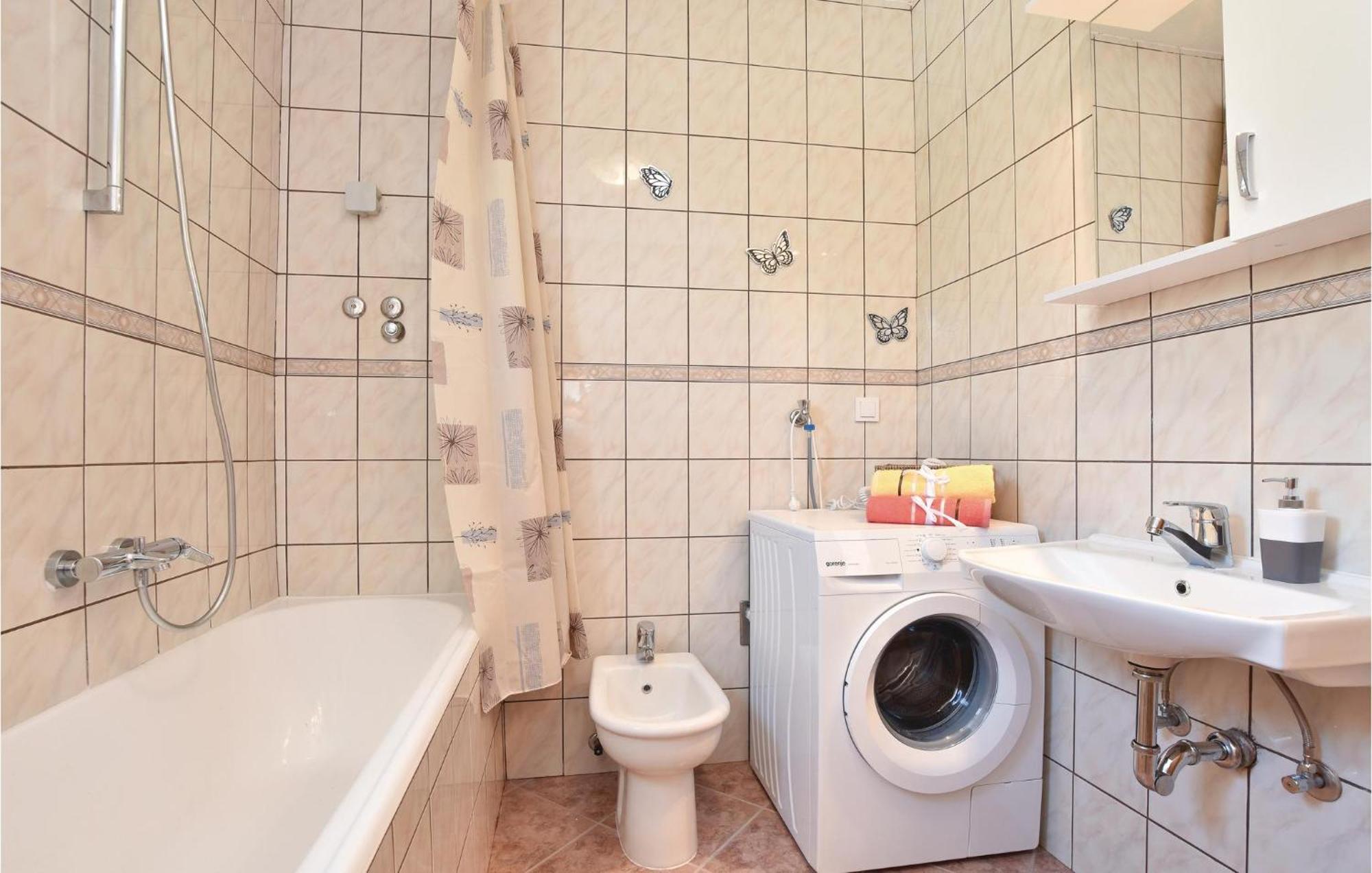 Nice Home In Grab With Wifi Zewnętrze zdjęcie